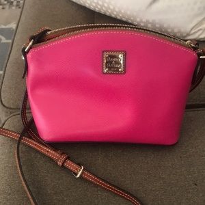Dooney and Bourke Cross body bag